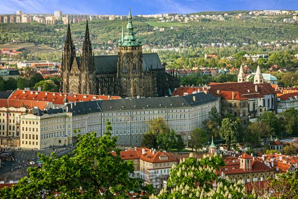 Vue panoramique du château de Prague