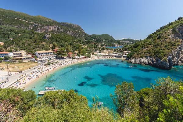Plage d’Agios Spyridon à Corfou